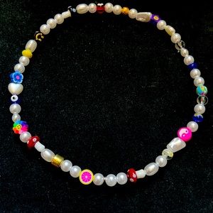 Smiley face Y2k beaded pearl necklace. 18”
